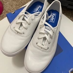 White leather keds size 9 brand new